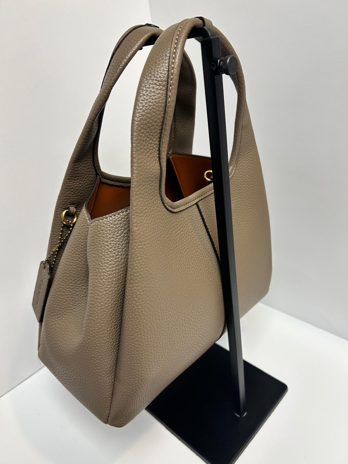COACH LANA HANDBAG