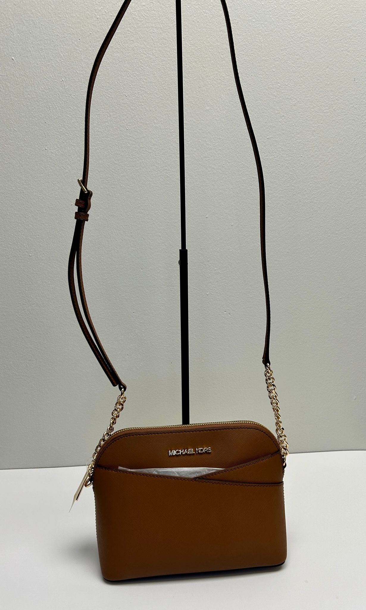 MK- Jet Set Travel Medium Dome Crossbody Bag