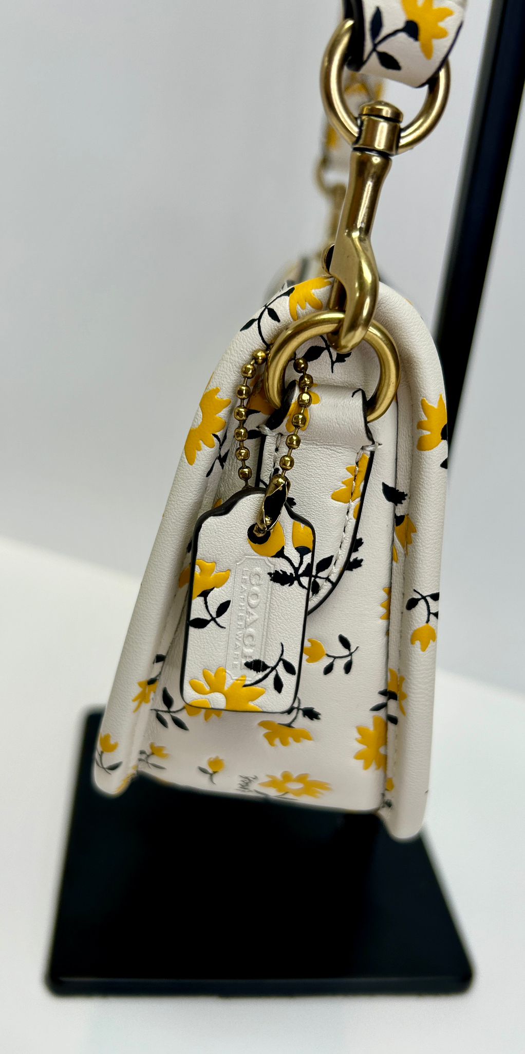 Coach Swinger Bag 20 With Floral Print