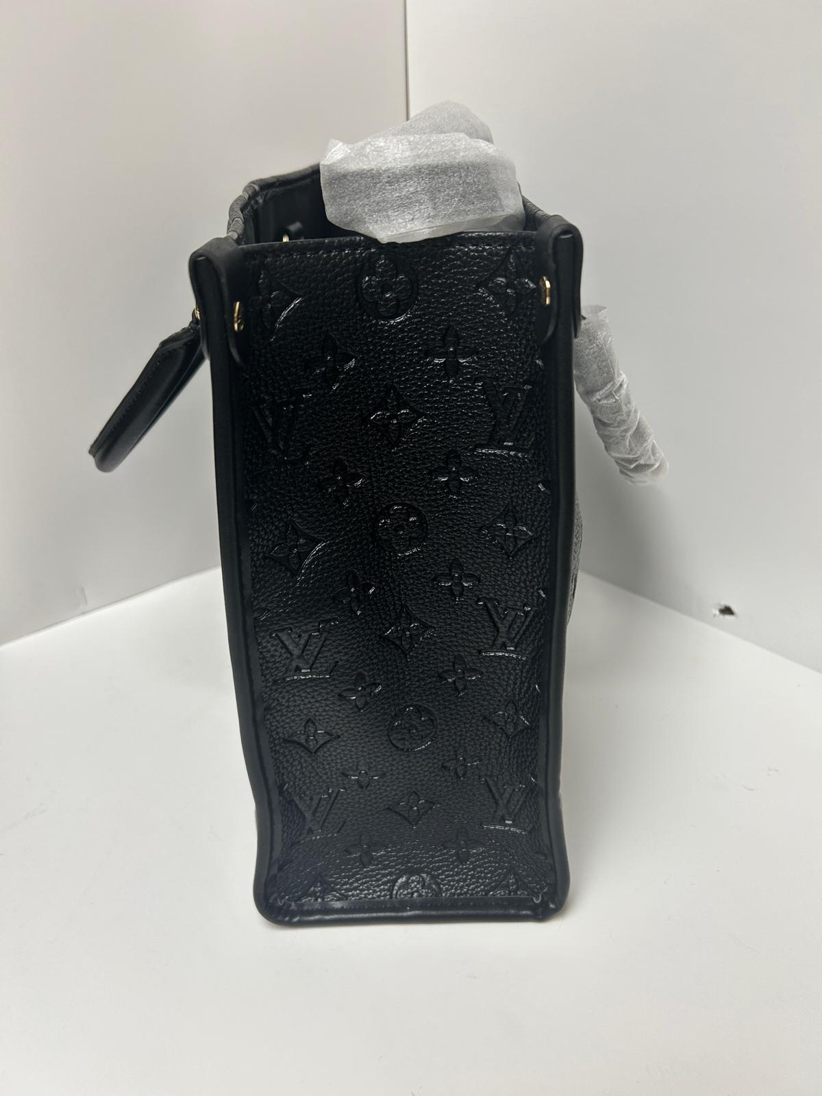 INSPIRATION LV ON THE GO MONOGRAM BLACK